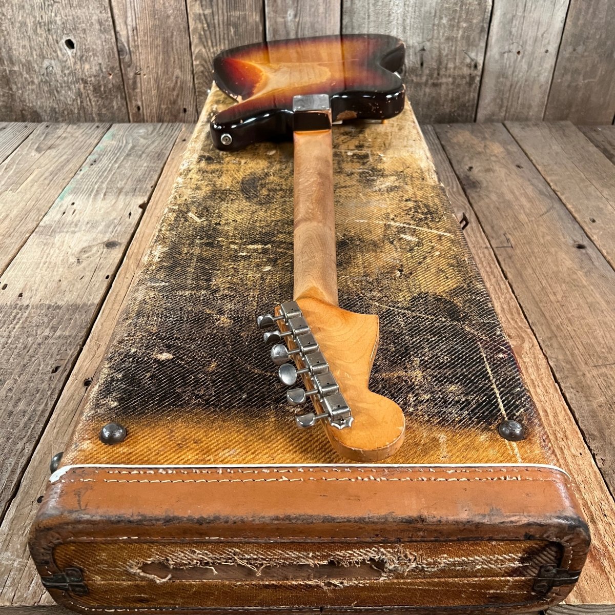 SOLD - Fender Jazzmaster 1959 Sunburst - Mahar's Vintage Guitars