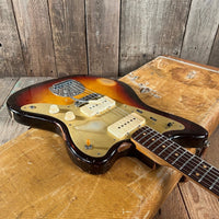 SOLD - Fender Jazzmaster 1959 Sunburst - Mahar's Vintage Guitars