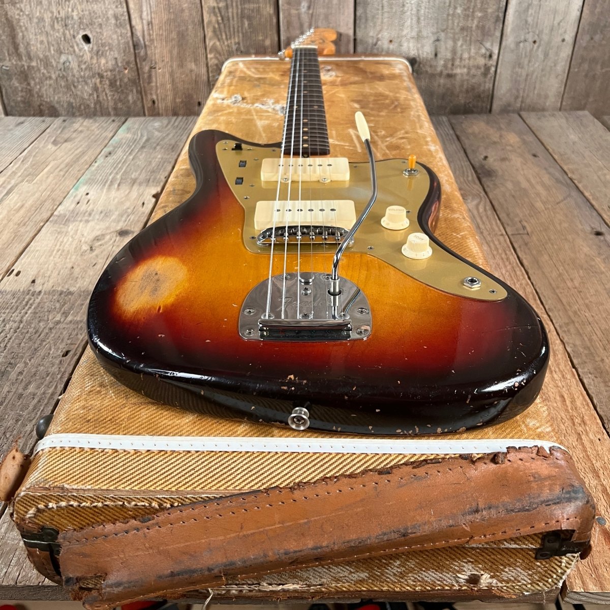 SOLD - Fender Jazzmaster 1959 Sunburst - Mahar's Vintage Guitars