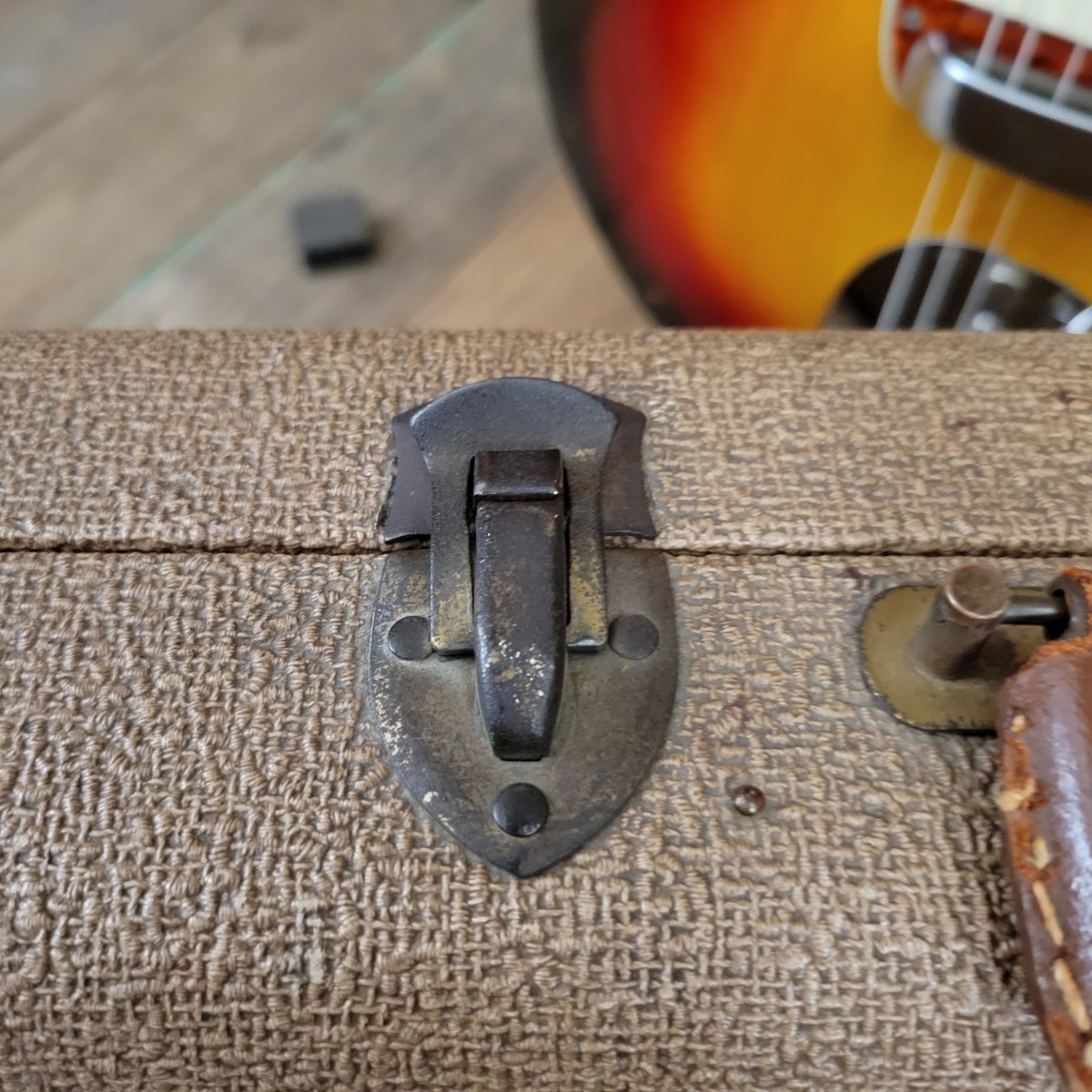 SOLD - Fender Jazzmaster 1963 Sunburst Pre CBS vintage electric guitar - Mahar's Vintage Guitars