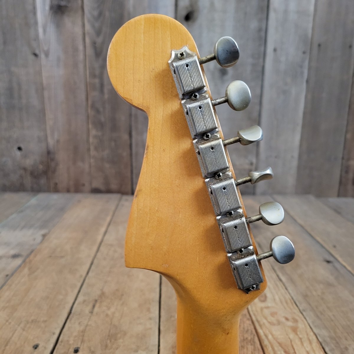 SOLD - Fender Jazzmaster 1963 Sunburst Pre CBS vintage electric guitar - Mahar's Vintage Guitars