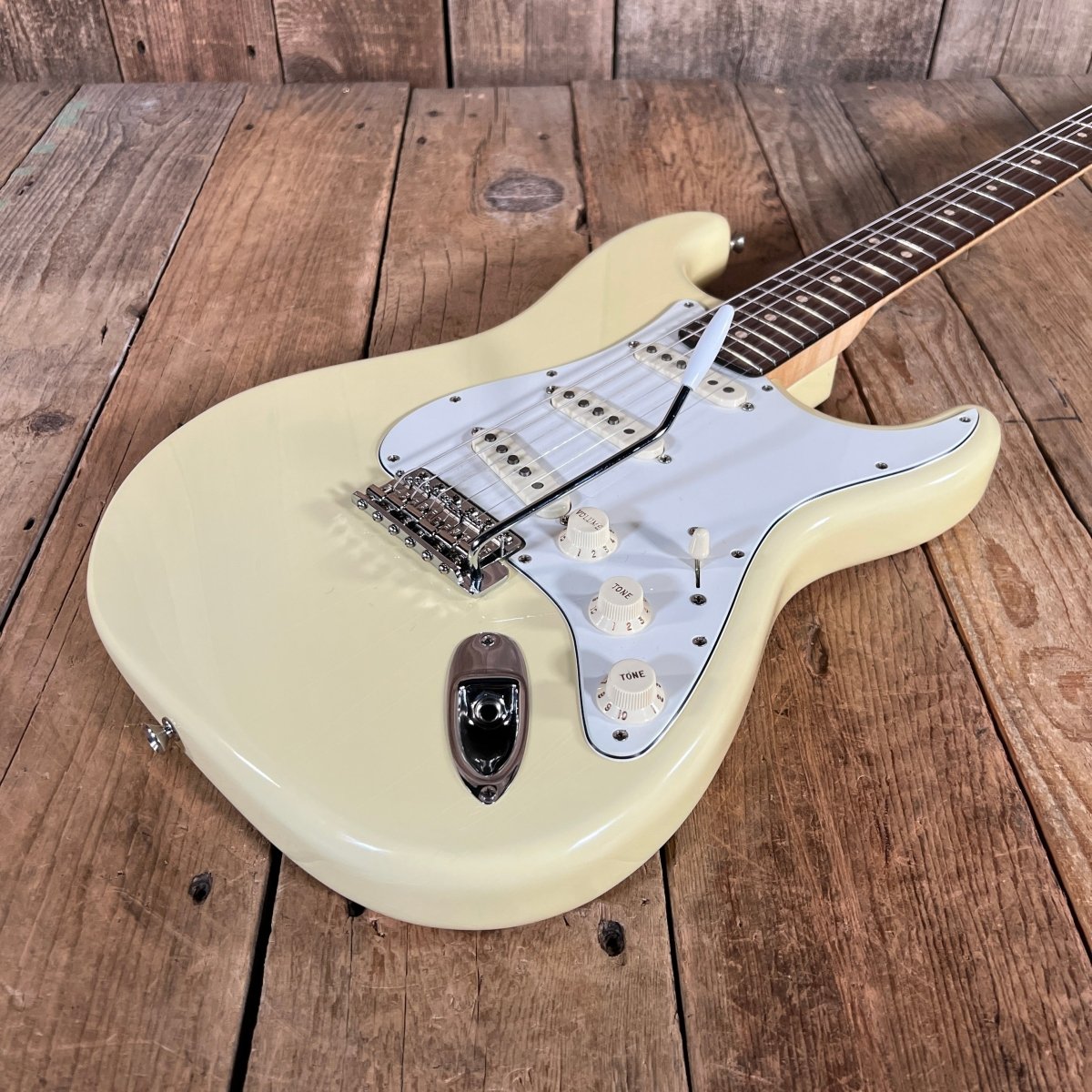 SOLD - Fender John English Masterbuilt Custom Classic Stratocaster Vintage White Matching Headstock 2006 - Mahar's Vintage Guitars