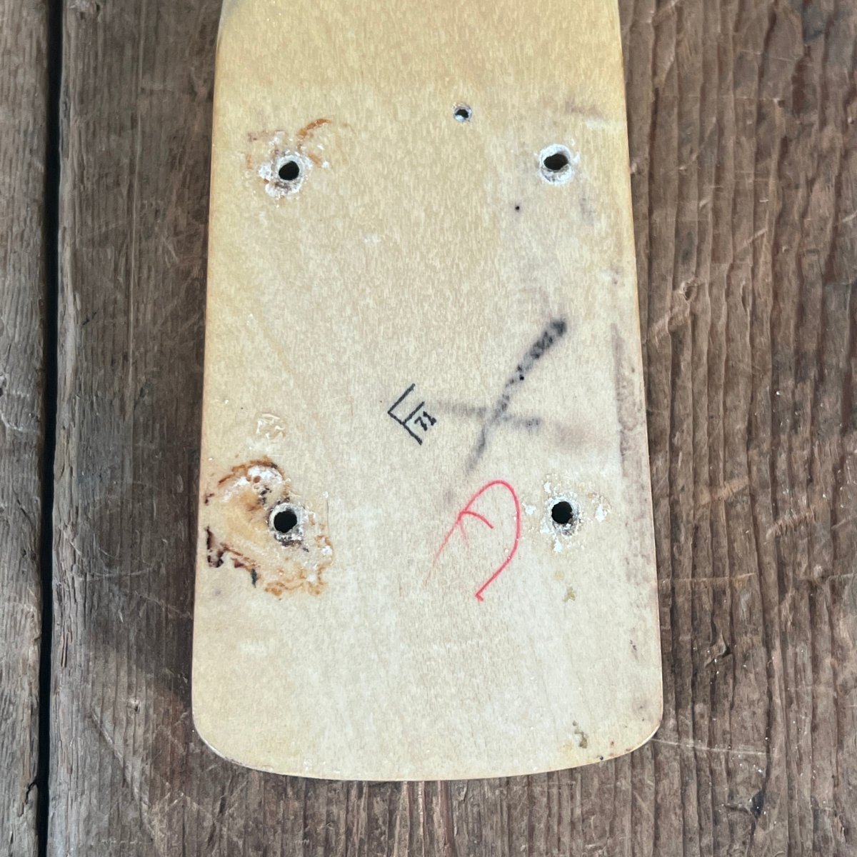 SOLD - Fender Precision Bass 1970 Sunburst - Mahar's Vintage Guitars