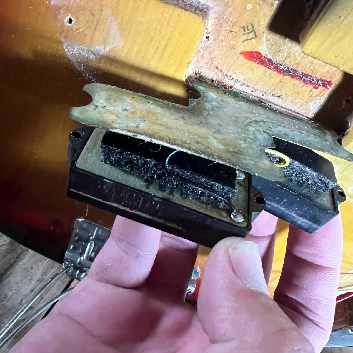 SOLD - Fender Precision Bass 1970 Sunburst - Mahar's Vintage Guitars