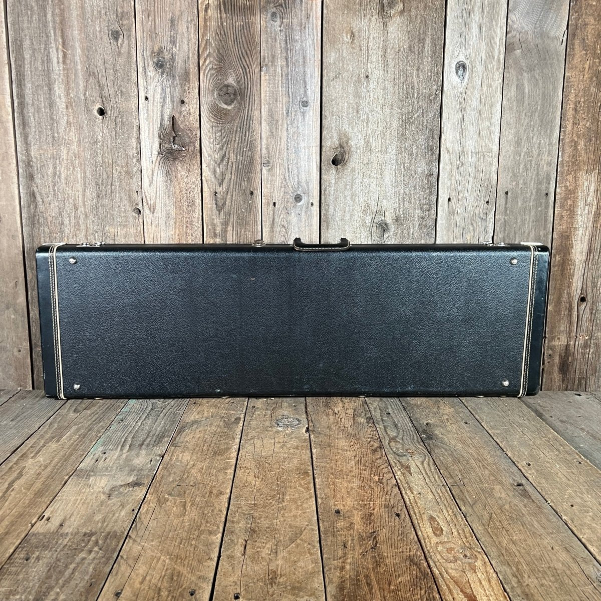 SOLD - Fender Precision Bass 1970 Sunburst - Mahar's Vintage Guitars