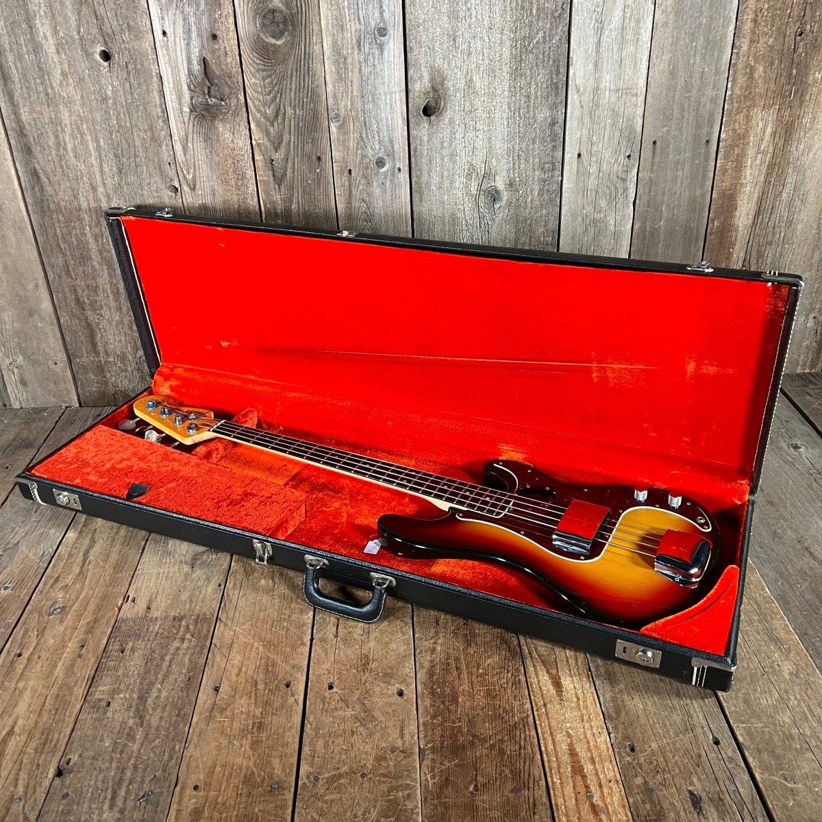 SOLD - Fender Precision Bass 1970 Sunburst - Mahar's Vintage Guitars