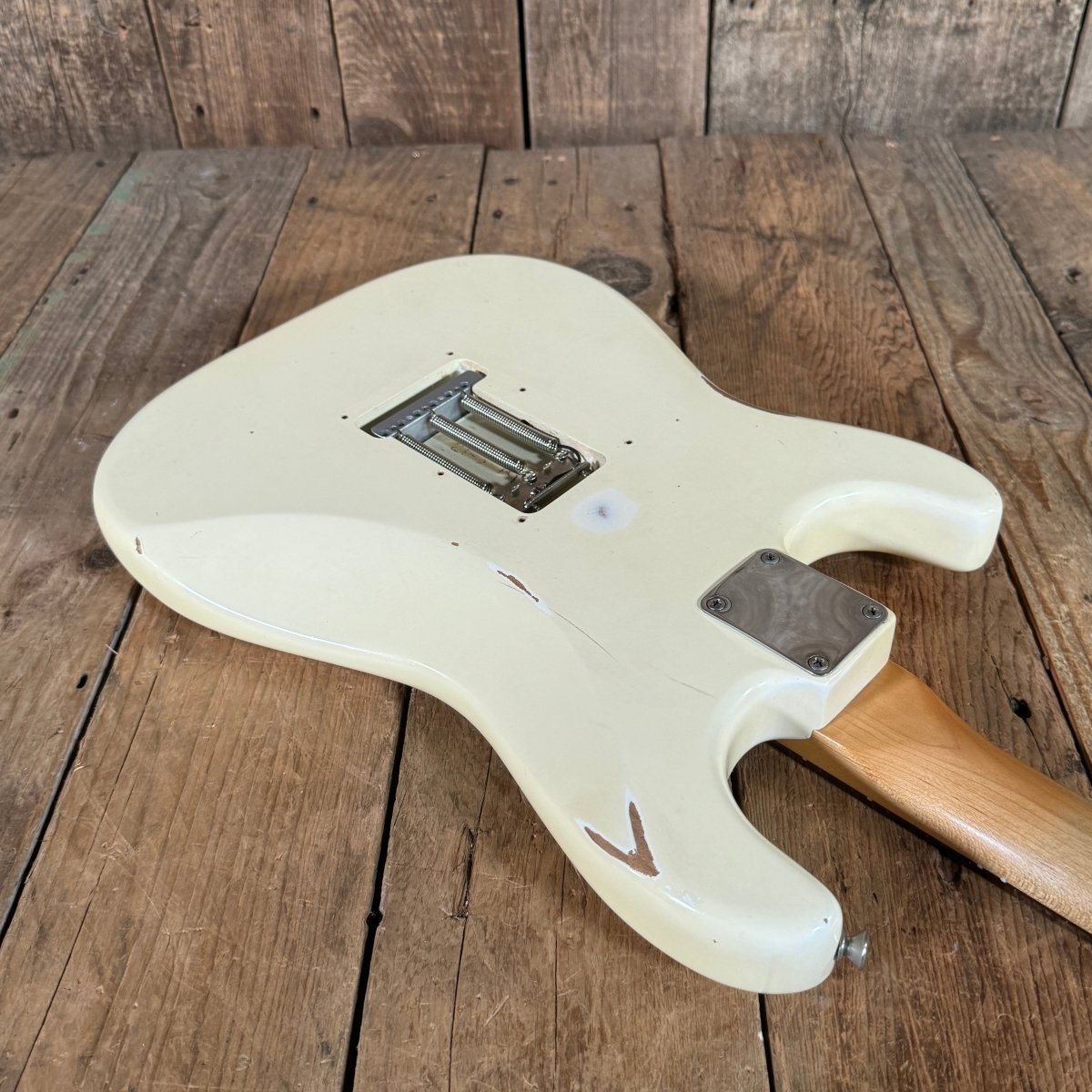 SOLD - Fender Road Worn 60s Stratocaster 2014 Olympic White - Mahar's Vintage Guitars