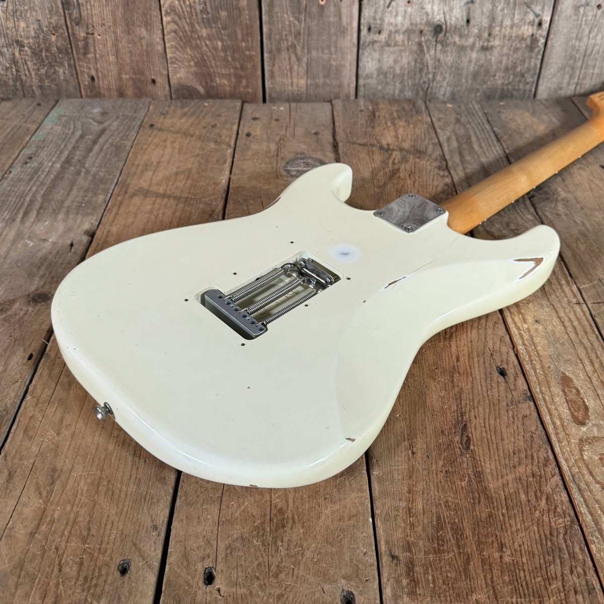 SOLD - Fender Road Worn 60s Stratocaster 2014 Olympic White - Mahar's Vintage Guitars