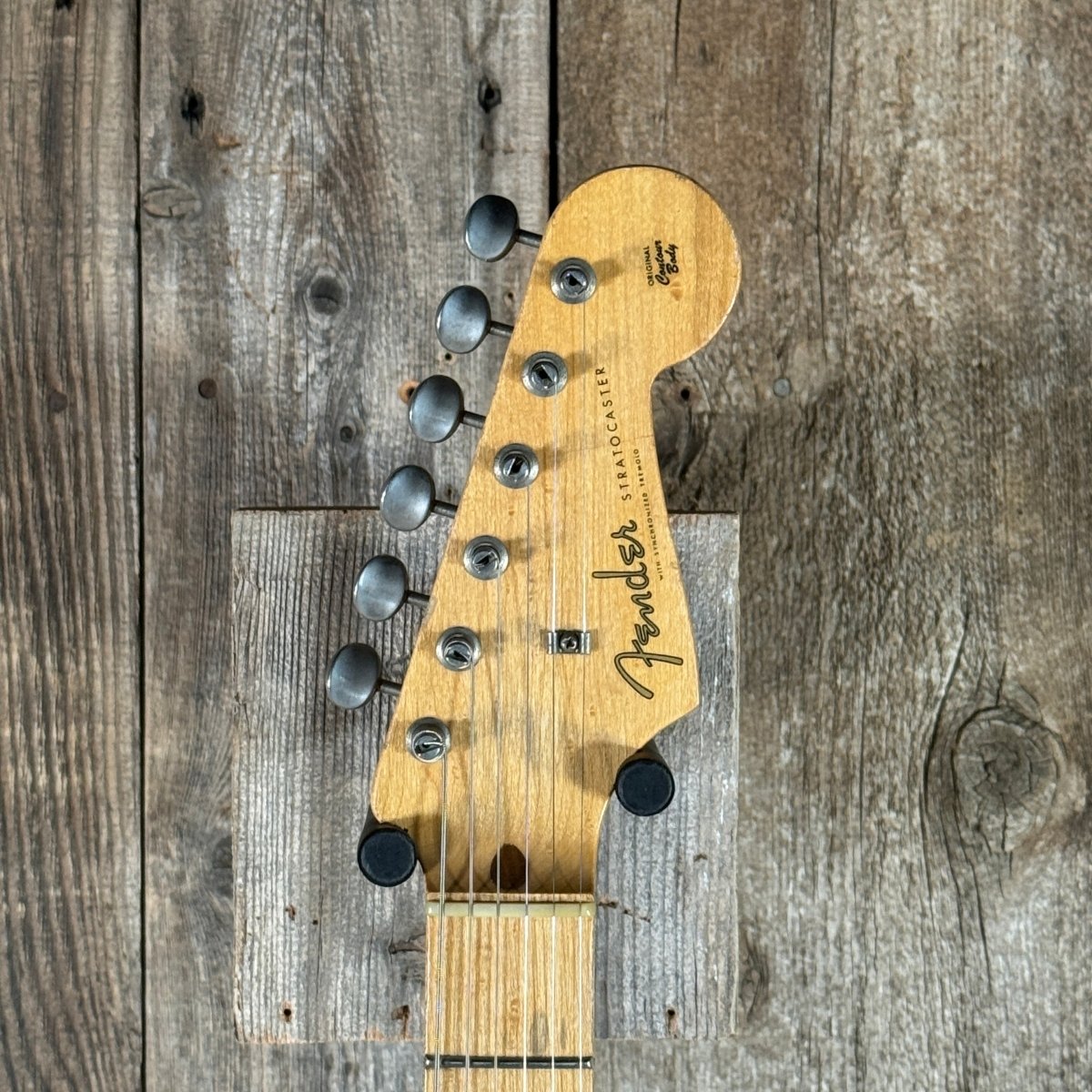 SOLD - Fender Stratocaster 1957 Sunburst - Mahar's Vintage Guitars