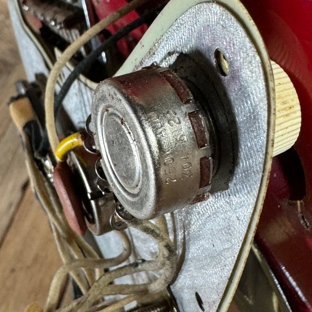 SOLD - Fender Stratocaster 1961 Dakota Red Refin - Mahar's Vintage Guitars