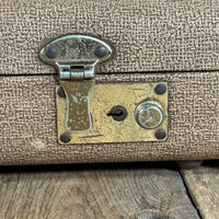 SOLD - Fender Stratocaster 1961 Dakota Red Refin - Mahar's Vintage Guitars