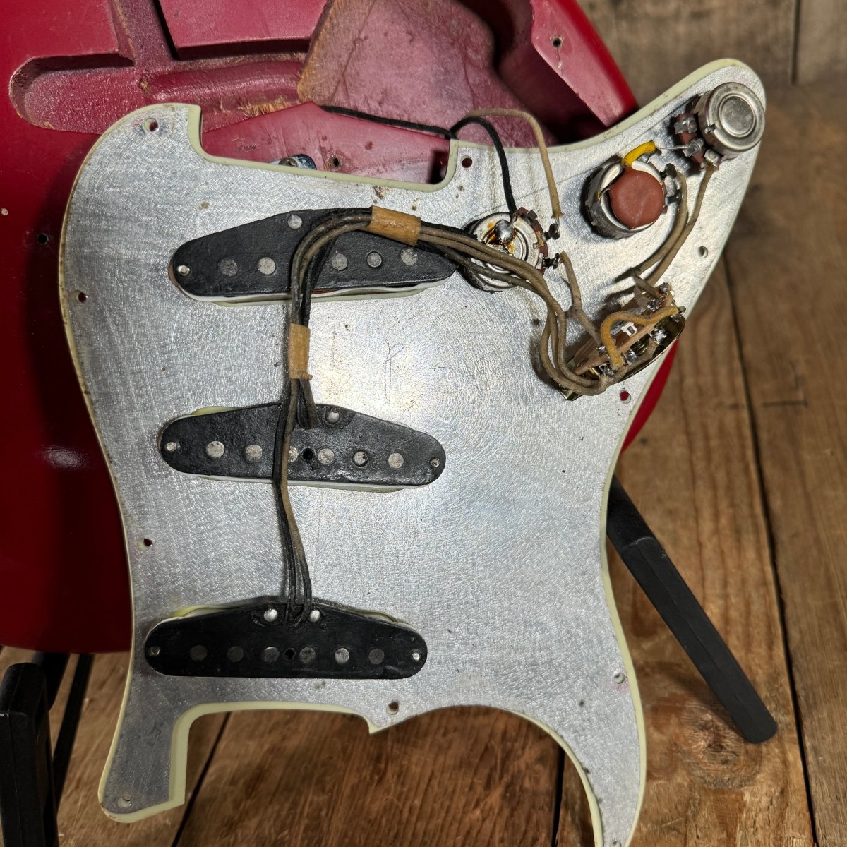 SOLD - Fender Stratocaster 1961 Dakota Red Refin - Mahar's Vintage Guitars