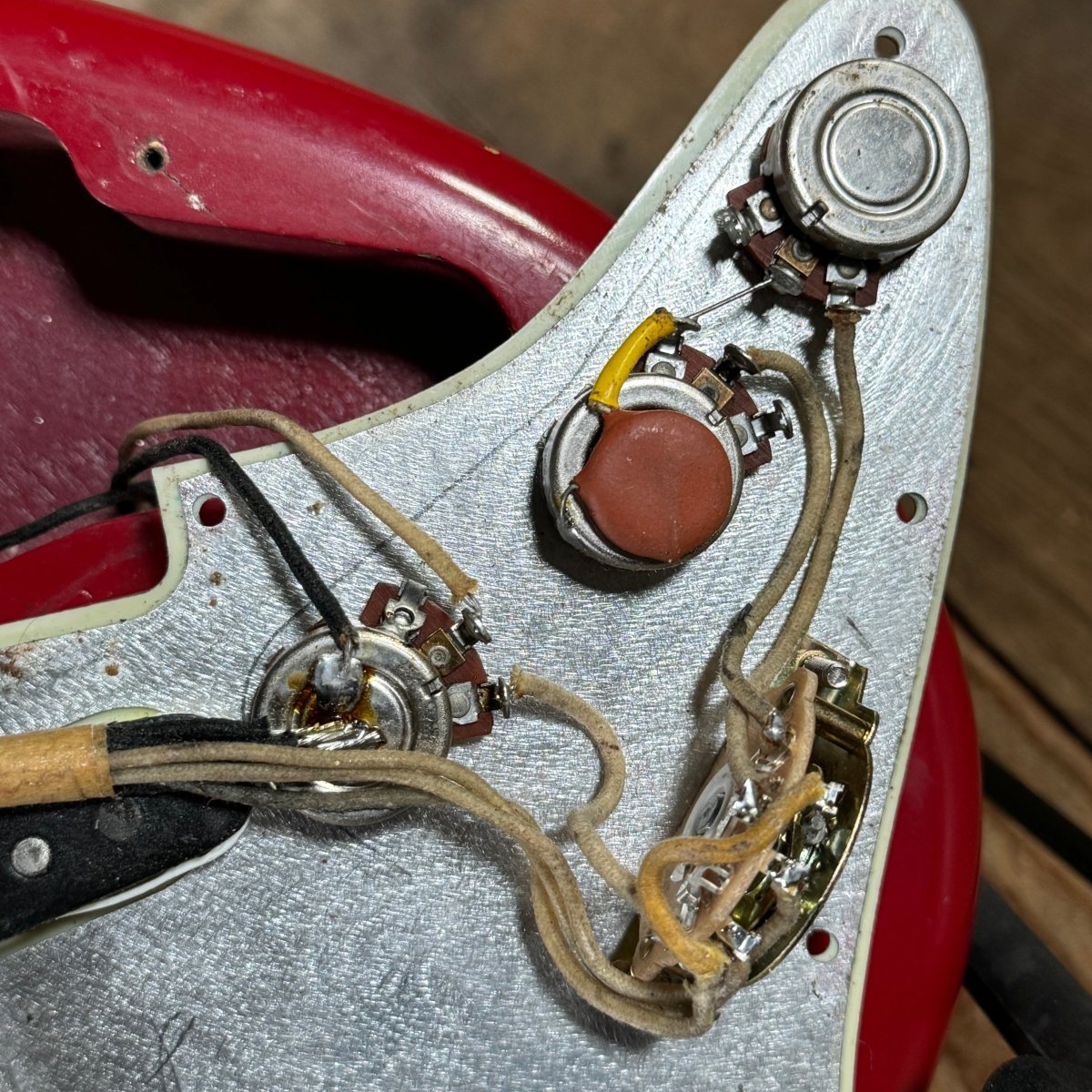 SOLD - Fender Stratocaster 1961 Dakota Red Refin - Mahar's Vintage Guitars