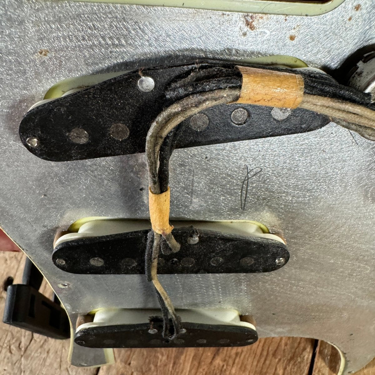 SOLD - Fender Stratocaster 1961 Dakota Red Refin - Mahar's Vintage Guitars