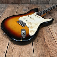 SOLD - Fender Stratocaster 1966 Refret Sunburst - Mahar's Vintage Guitars