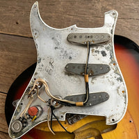 SOLD - Fender Stratocaster 1966 Sunburst - Mahar's Vintage Guitars