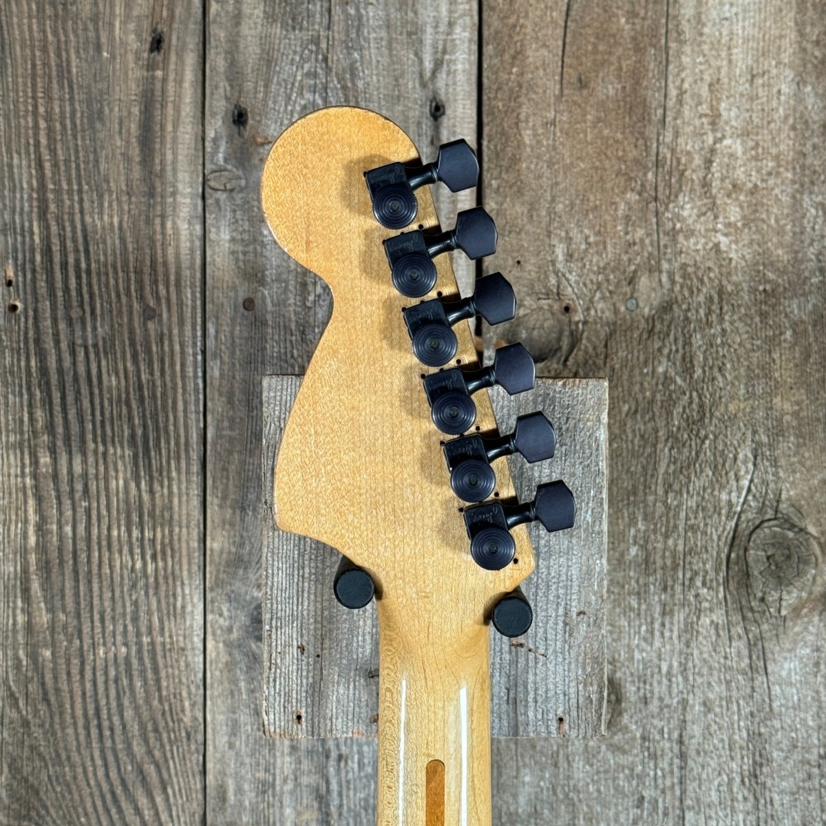 SOLD - Fender Stratocaster 1973 Sunburst Hardtail - Mahar's Vintage Guitars