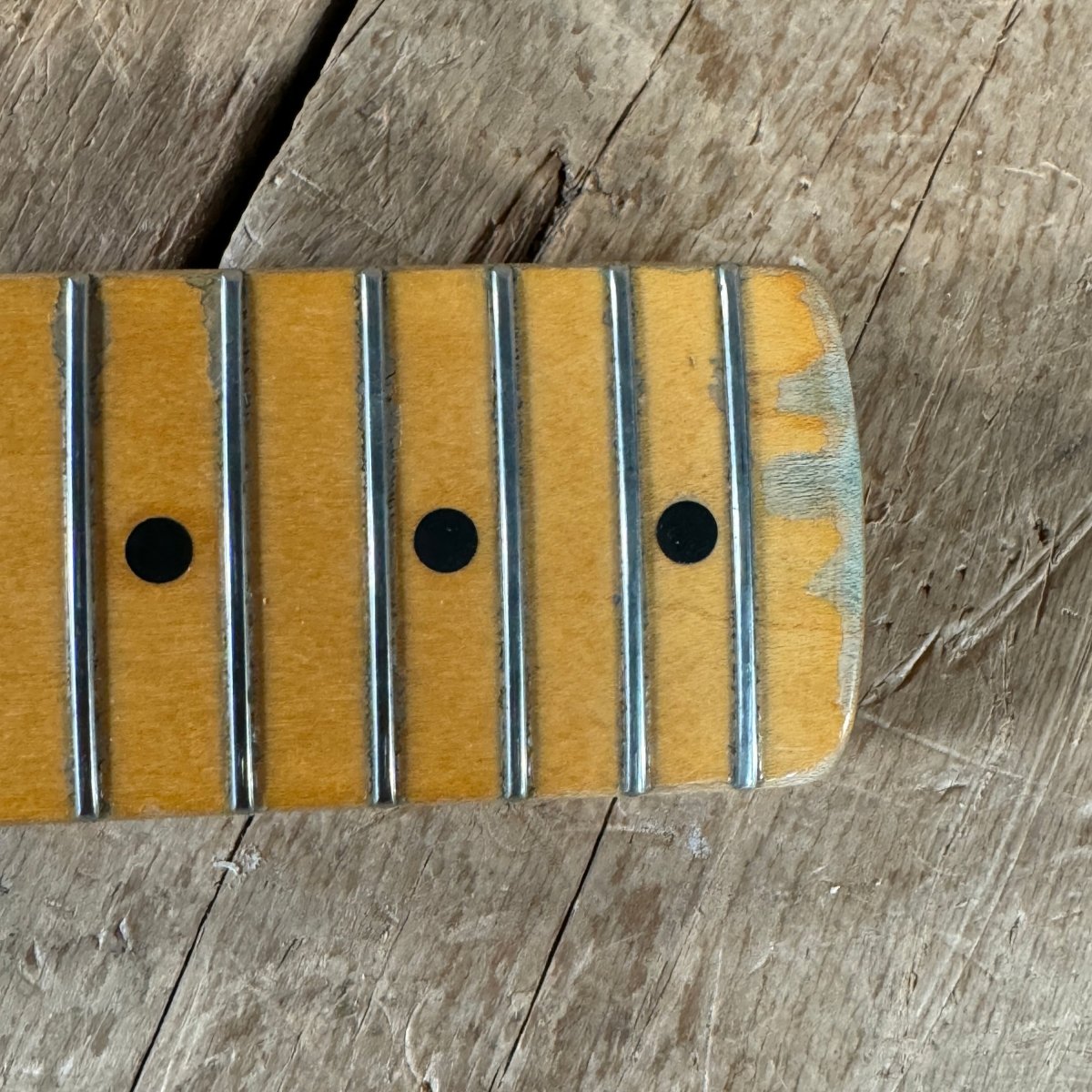 SOLD - Fender Stratocaster AVRI 57 Reissue 1986 Black - Mahar's Vintage Guitars