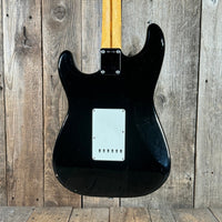 SOLD - Fender Stratocaster AVRI 57 Reissue 1986 Black - Mahar's Vintage Guitars