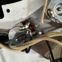 SOLD - Fender Stratocaster AVRI 57 Reissue 1986 Black - Mahar's Vintage Guitars