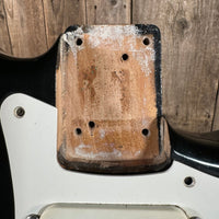 SOLD - Fender Stratocaster AVRI 57 Reissue 1986 Black - Mahar's Vintage Guitars