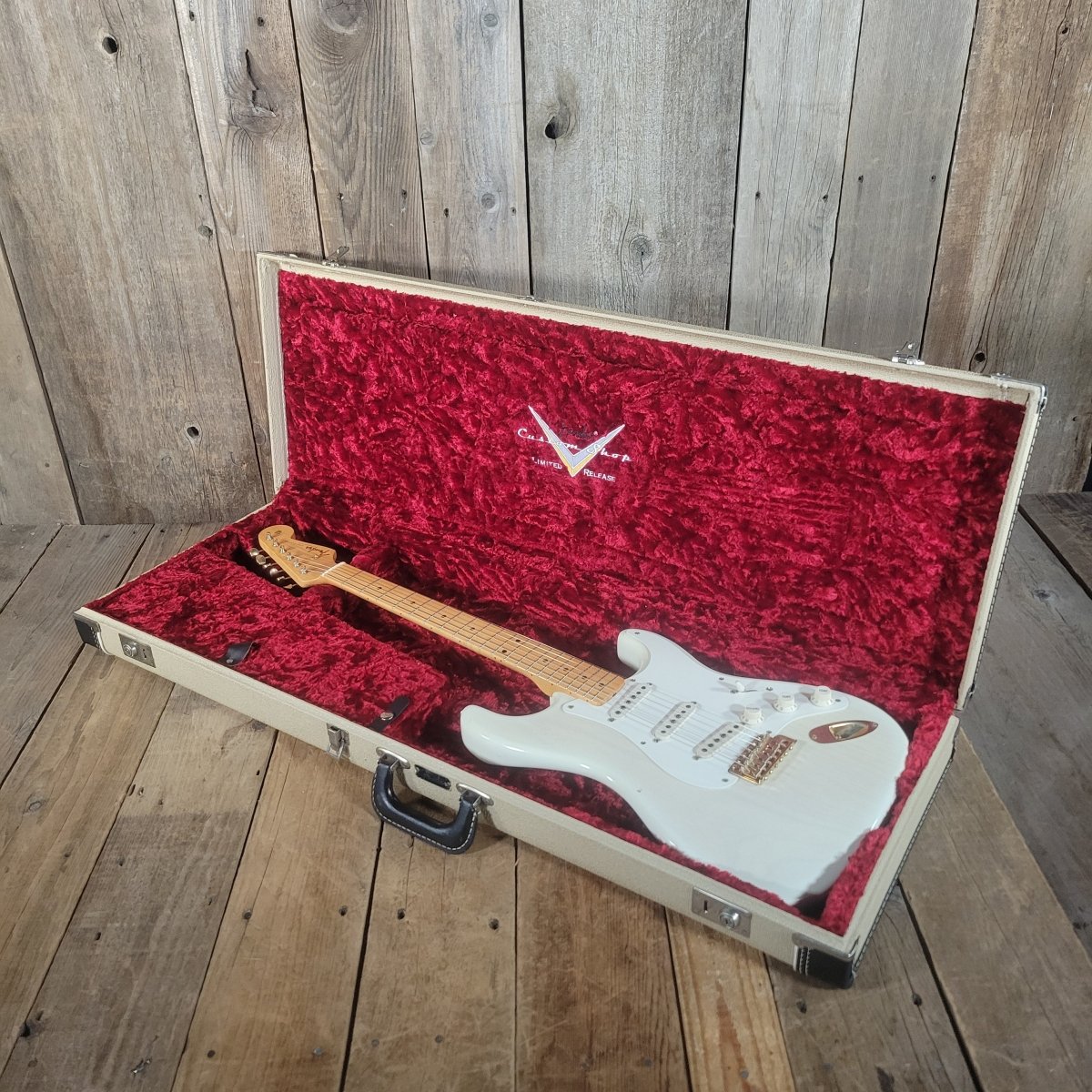 SOLD - Fender Stratocaster Mary Kaye 2005 Dennis Galuszka Masterbuilt Limited Abigail pickups - Mahar's Vintage Guitars