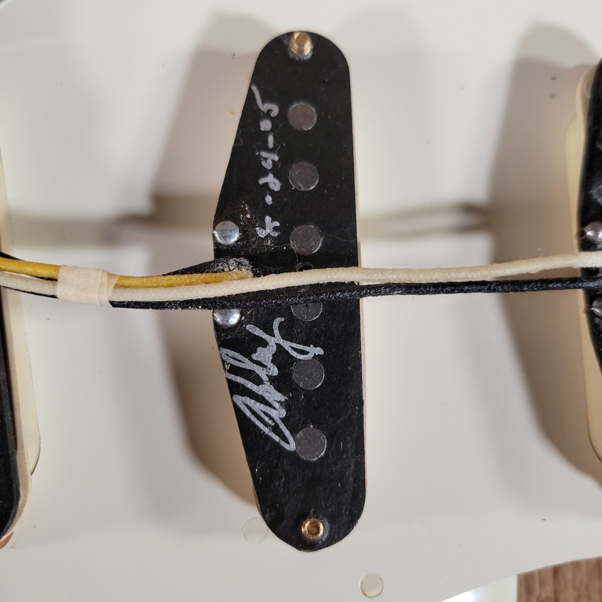 SOLD - Fender Stratocaster Mary Kaye 2005 Dennis Galuszka Masterbuilt Limited Abigail pickups - Mahar's Vintage Guitars