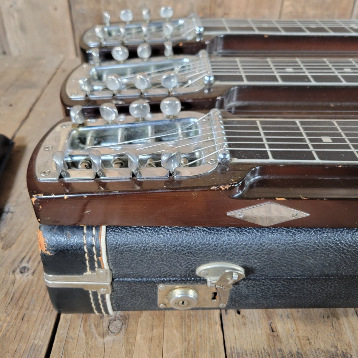 SOLD - Fender Stringmaster T8 Console Table Console Steel 1967 - Mahar's Vintage Guitars