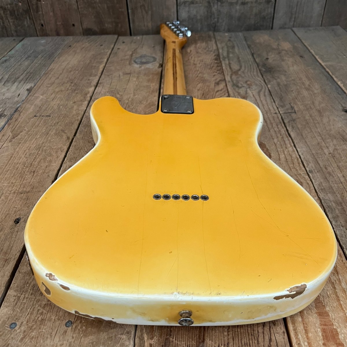 SOLD - Fender Telecaster 1976 Olympic White - Mahar's Vintage Guitars