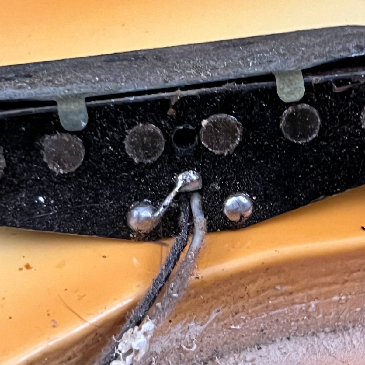 SOLD - Fender Telecaster 1976 Olympic White - Mahar's Vintage Guitars