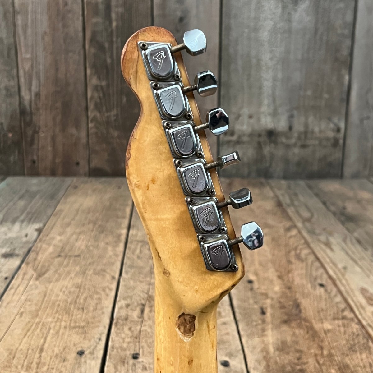 SOLD - Fender Telecaster 1976 Olympic White - Mahar's Vintage Guitars