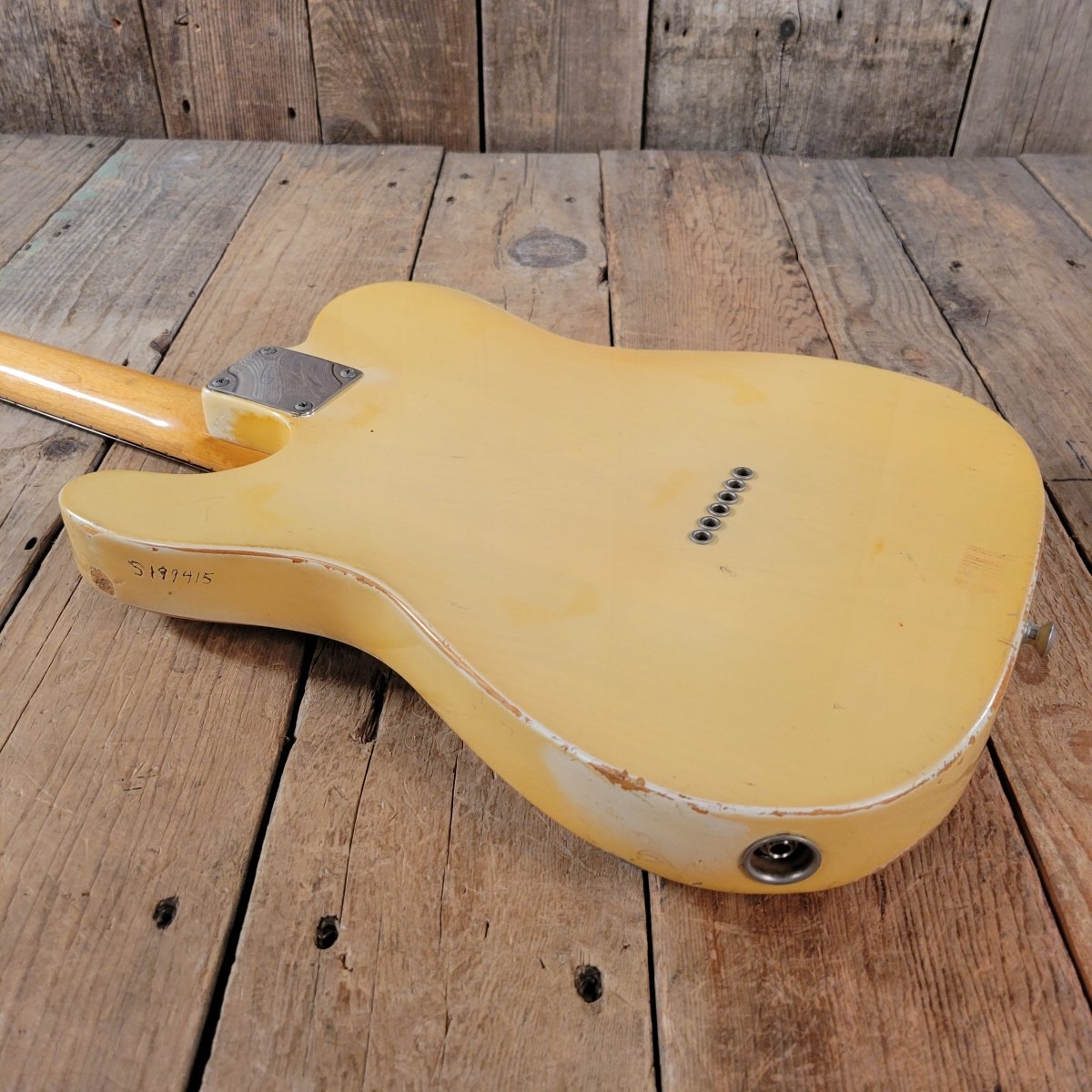 SOLD - Fender Telecaster Player's Grade Maple Cap Nitro Finish 1968 Blonde - Mahar's Vintage Guitars