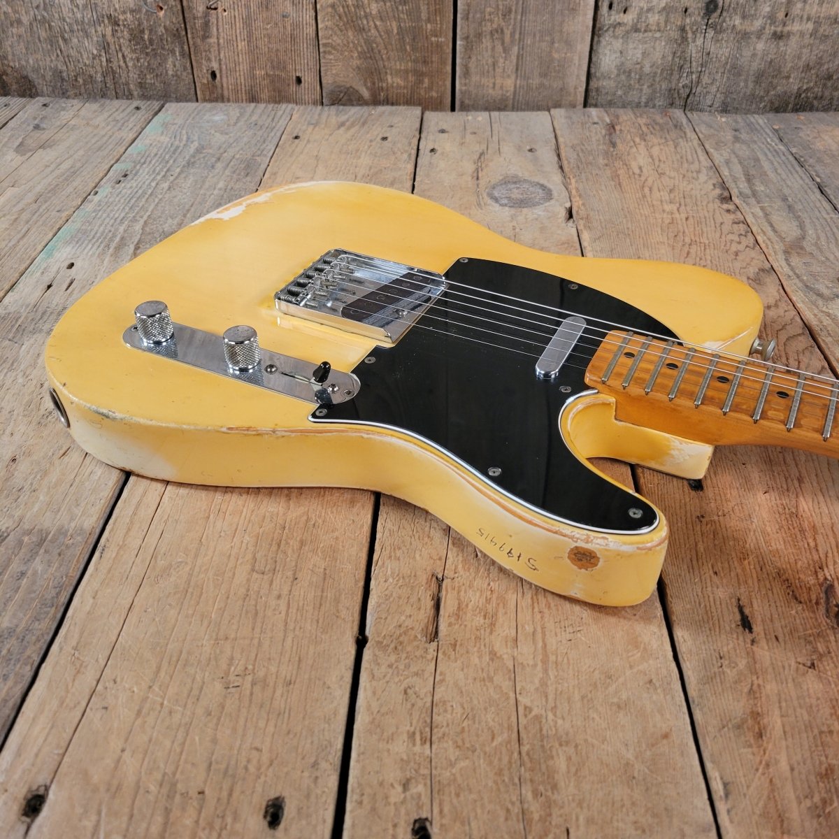 SOLD - Fender Telecaster Player's Grade Maple Cap Nitro Finish 1968 Blonde - Mahar's Vintage Guitars