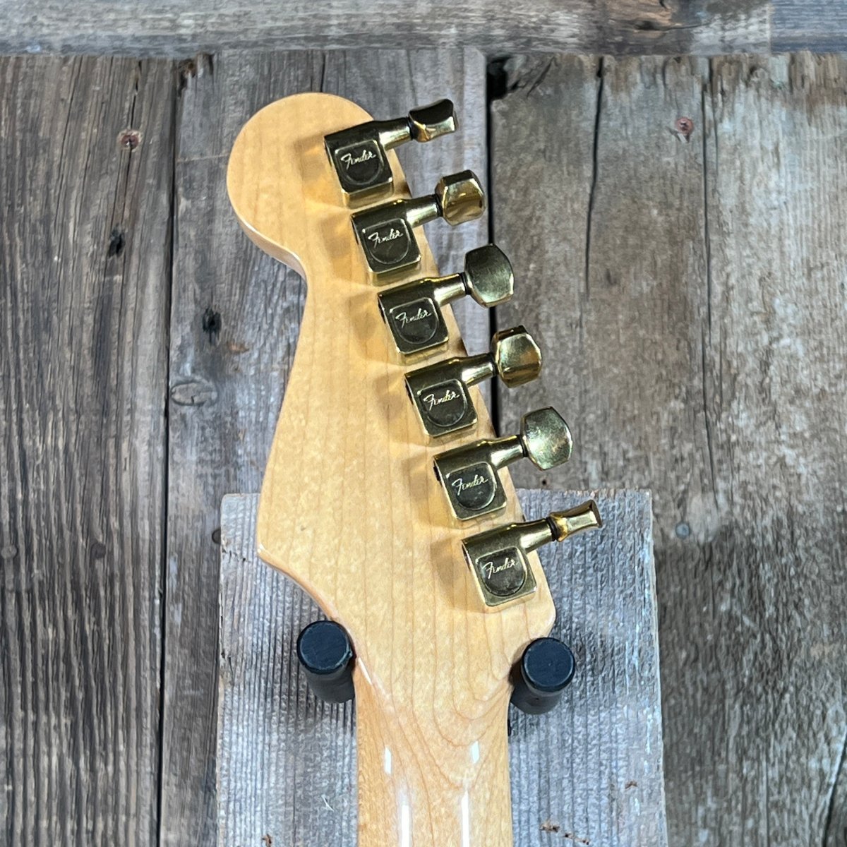 SOLD - Fender "The Strat" 1983 Olympic White - Mahar's Vintage Guitars