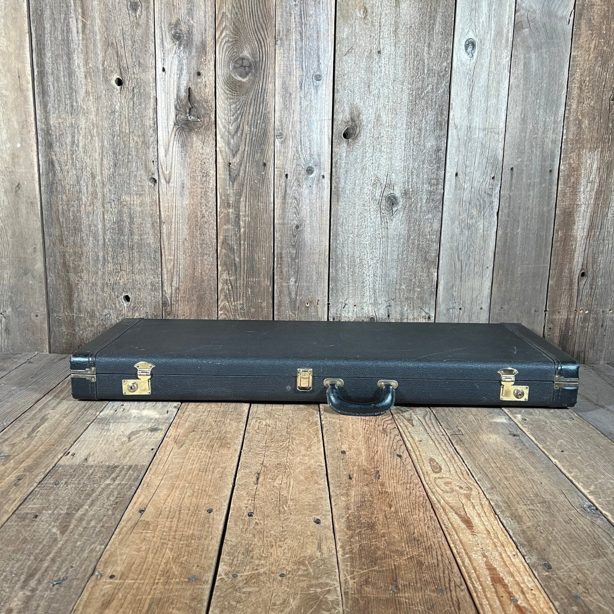 SOLD - Fender "The Strat" 1983 Olympic White - Mahar's Vintage Guitars