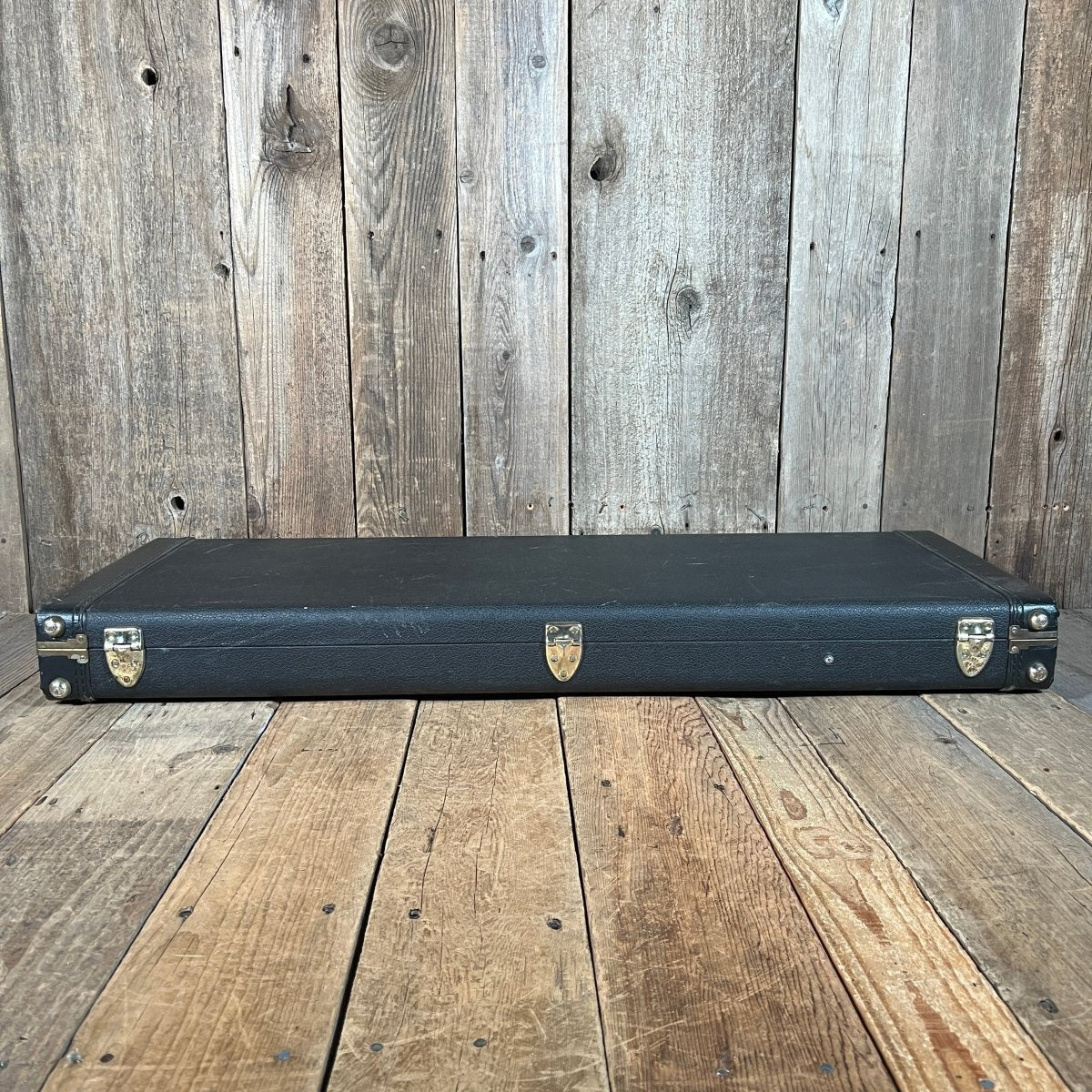 SOLD - Fender "The Strat" 1983 Olympic White - Mahar's Vintage Guitars