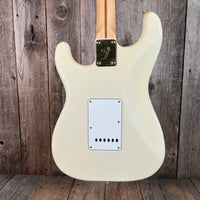 SOLD - Fender "The Strat" 1983 Olympic White - Mahar's Vintage Guitars