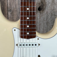 SOLD - Fender "The Strat" 1983 Olympic White - Mahar's Vintage Guitars