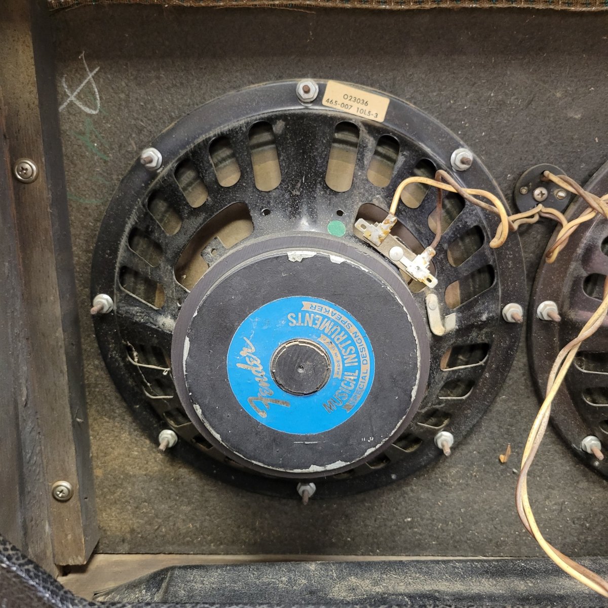 SOLD - Fender Vibrolux Reverb Vintage Guitar Amplifier 1970 - Mahar's Vintage Guitars