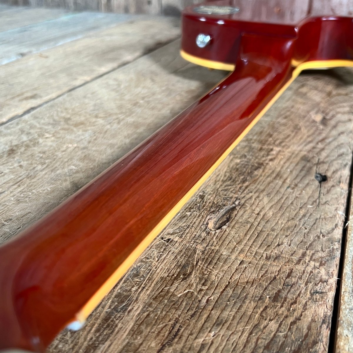 SOLD - Gibson 2018 Historic Les Paul Standard R9 Royal Ice Tea - Mahar's Vintage Guitars