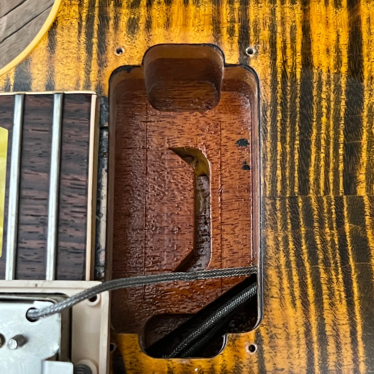 SOLD - Gibson Boneyard Joe Perry Les Paul R9 Signature Model Green Tiger Flame 2003 - 2008 - Mahar's Vintage Guitars