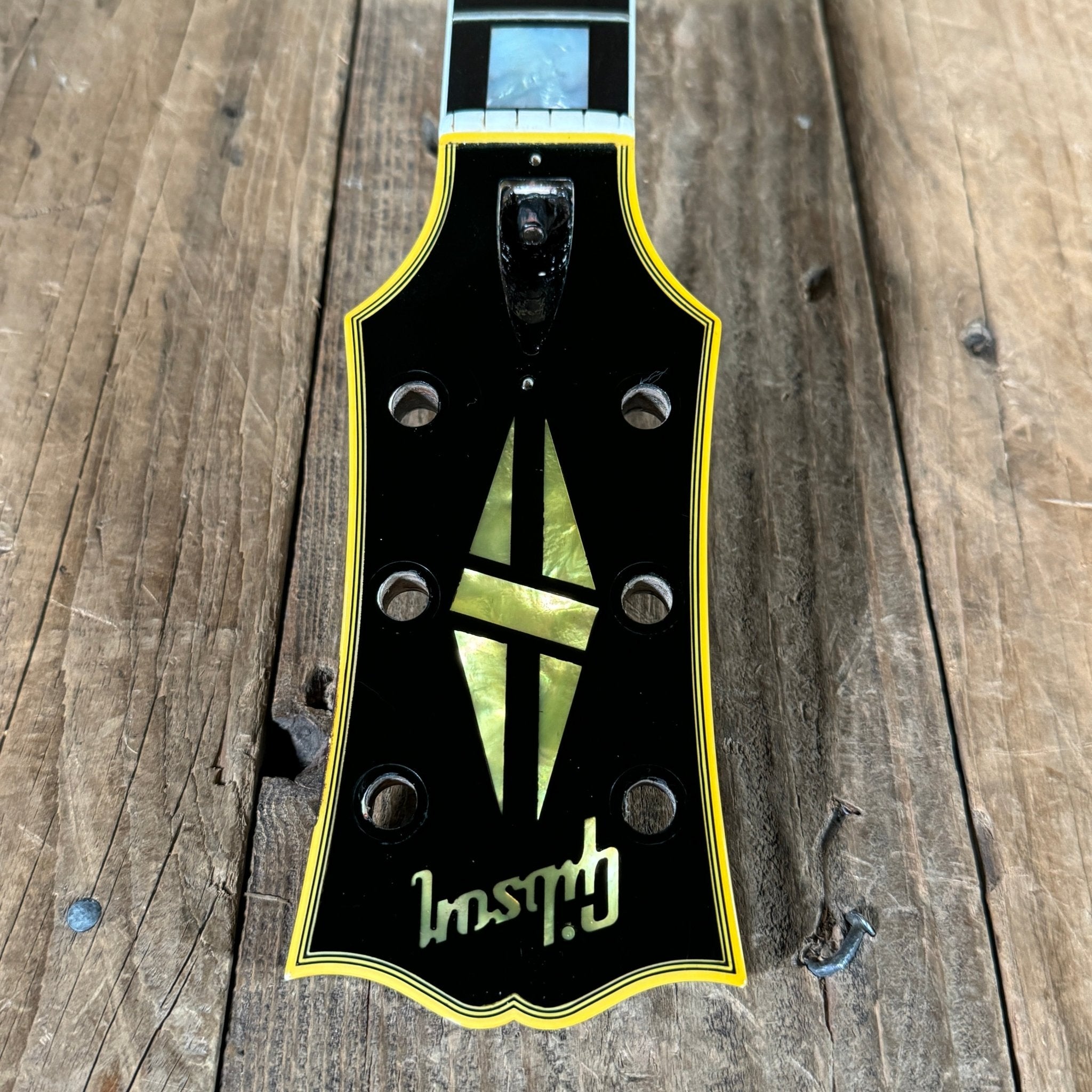 SOLD - Gibson Custom Shop Historic Les Paul '57 LPB - 3 Black Beauty Reissue 2004 - Mahar's Vintage Guitars