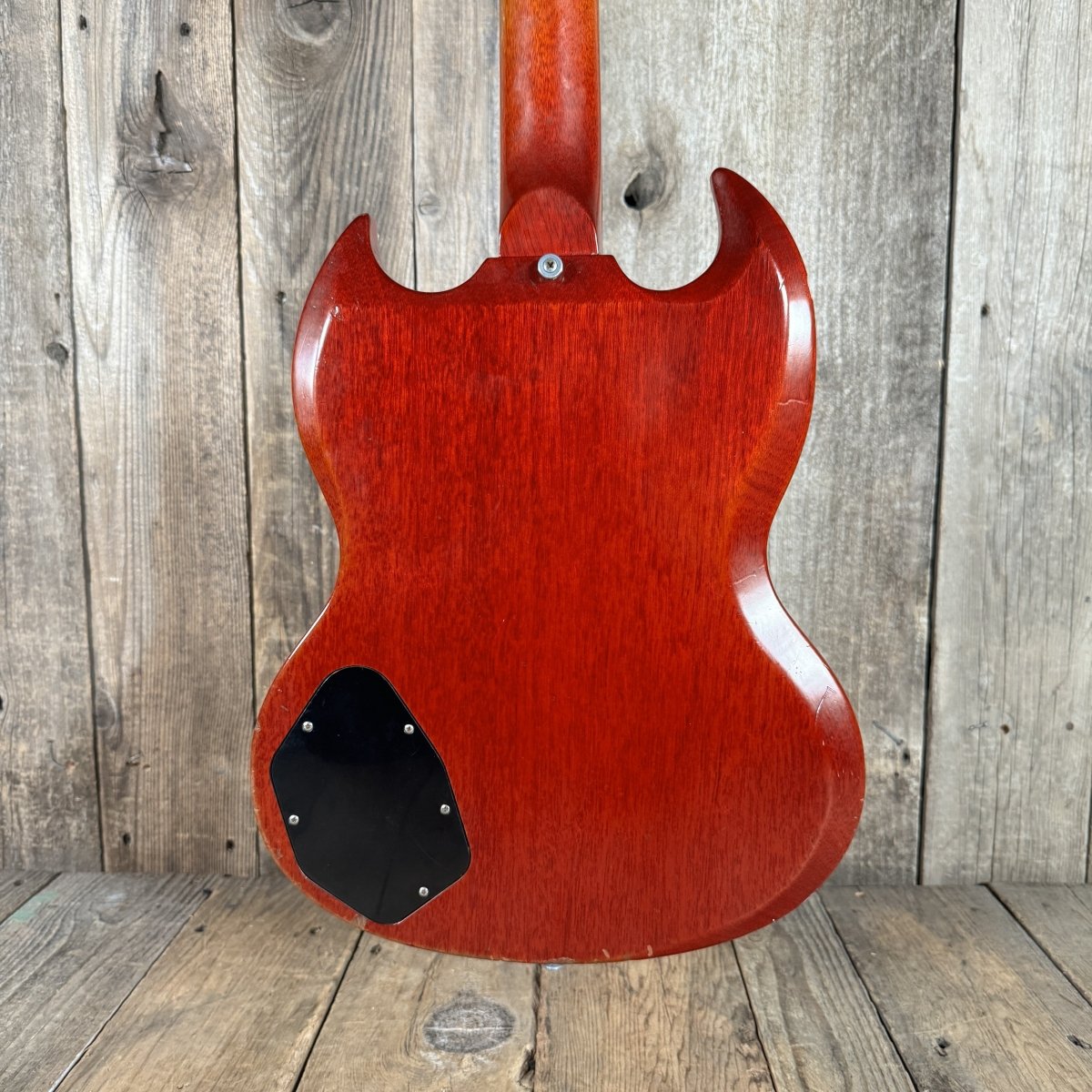 SOLD - Gibson EB - 3 1962 Cherry - Mahar's Vintage Guitars