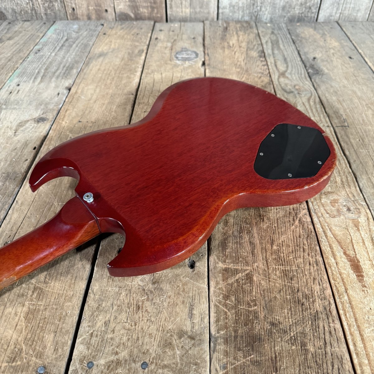 SOLD - Gibson EB - 3 1962 Cherry - Mahar's Vintage Guitars