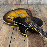 SOLD - Gibson ES - 225T 1956 Sunburst - Mahar's Vintage Guitars