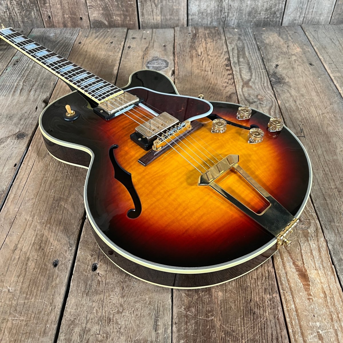 SOLD - Gibson ES - 275 Custom Flamed Sunset Burst ES275F185BG1H 2018 - Mahar's Vintage Guitars