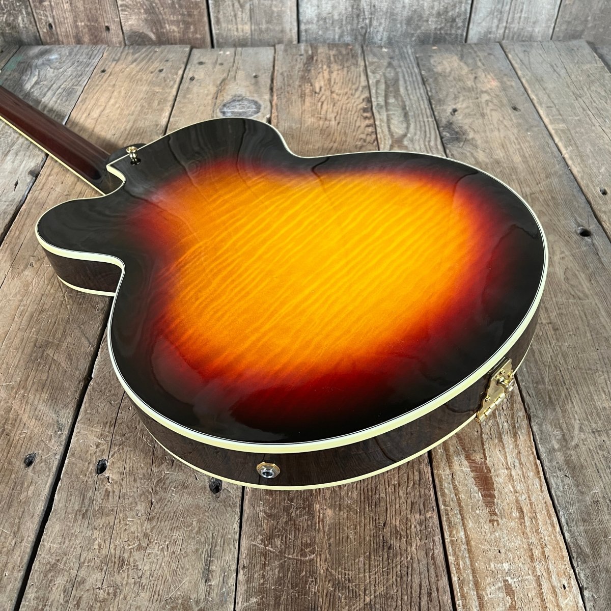 SOLD - Gibson ES - 275 Custom Flamed Sunset Burst ES275F185BG1H 2018 - Mahar's Vintage Guitars