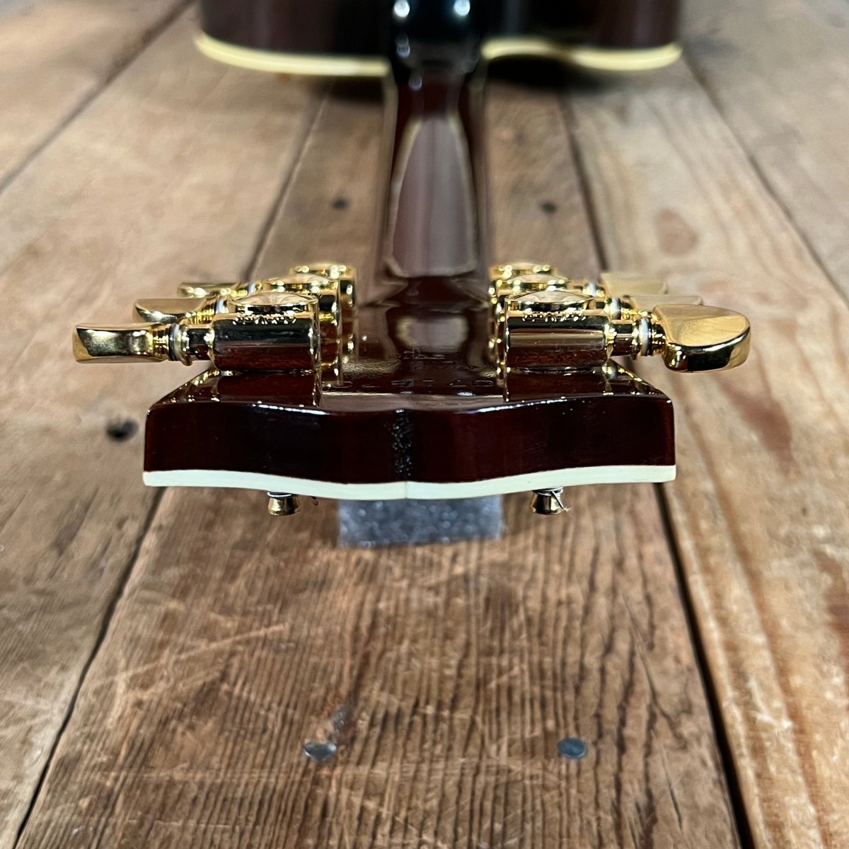 SOLD - Gibson ES - 275 Custom Flamed Sunset Burst ES275F185BG1H 2018 - Mahar's Vintage Guitars