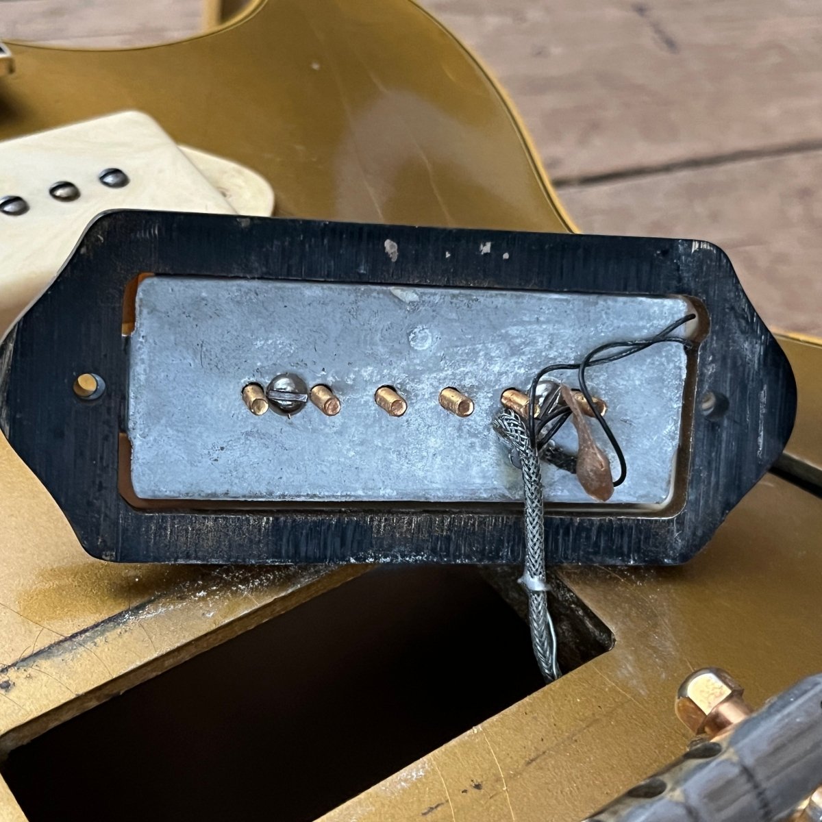 SOLD - Gibson ES - 295 one of 166 made in 1955 Gold - Mahar's Vintage Guitars