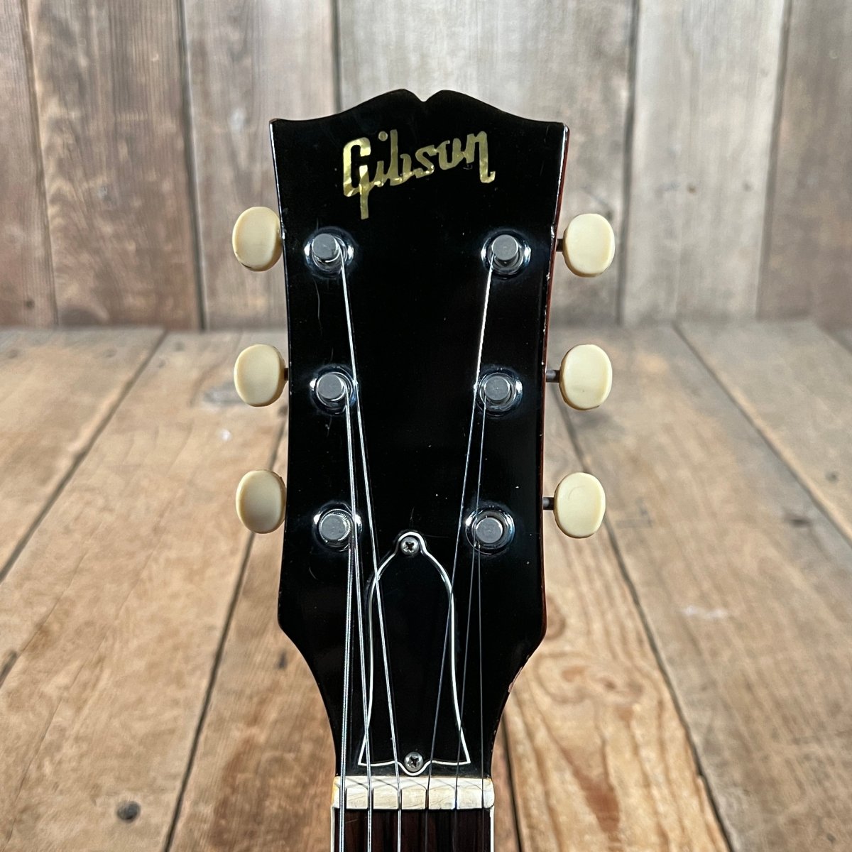 SOLD - Gibson ES - 330 TDC Cherry 1968 - Mahar's Vintage Guitars